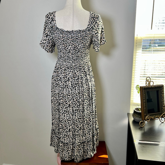 Midi Dress Daisy Floral Cottage Prairie Boho Dark Fairy Milkmaid Peasant Ruffle - Picture 2 of 11